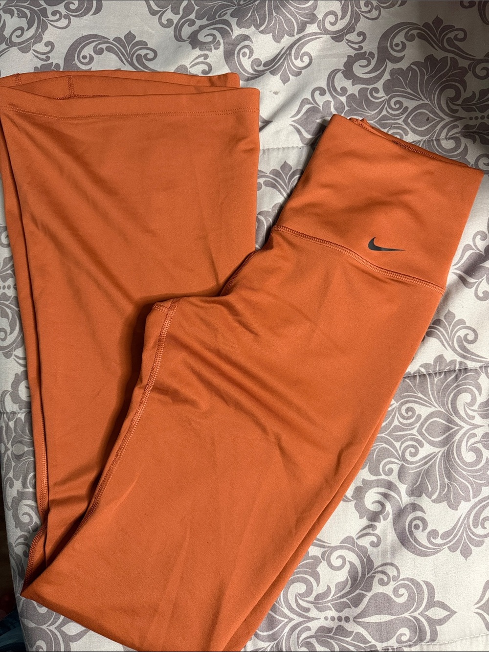 Nike Women’s Rust-Orange Athletic Leggings/Yoga Pants